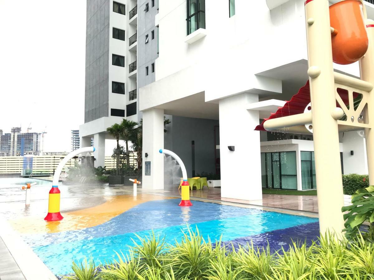 Appartement Mosaic Souhtkey Highfloor 2Br 2-6Pax 5Mins Jbciq&Sentosa à Johor Bahru Extérieur photo